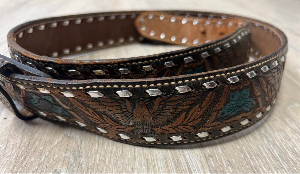 Vintage Dun Dee Size 42 Tooled Leather Eagle Western Cowboy Belt Silver Lacing